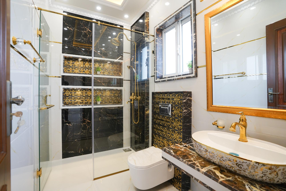  la dalle murale pvc pour une douche moderne et pratique