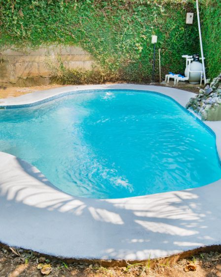 Guide complet pour choisir une petite piscine de jardin adaptée à vos besoins
