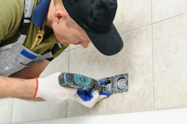 percer du carrelage sans le fissurer et réussir tous vos travaux