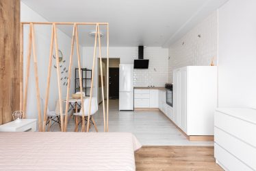 Aménager une petite chambre pour créer deux espaces fonctionnels distincts