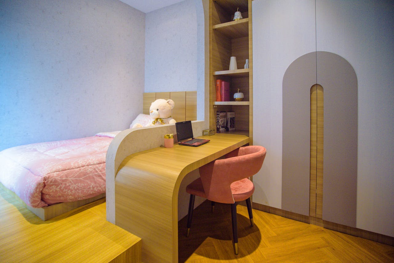 Aménager une petite chambre pour deux espaces fonctionnels